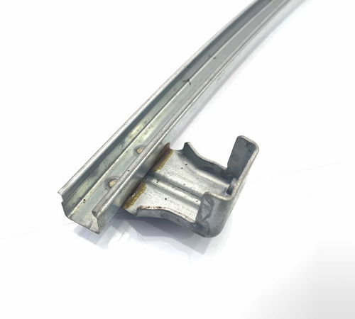 Canaleta Vidro Porta Dianteira Esquerda Nissan Kicks 2016/19