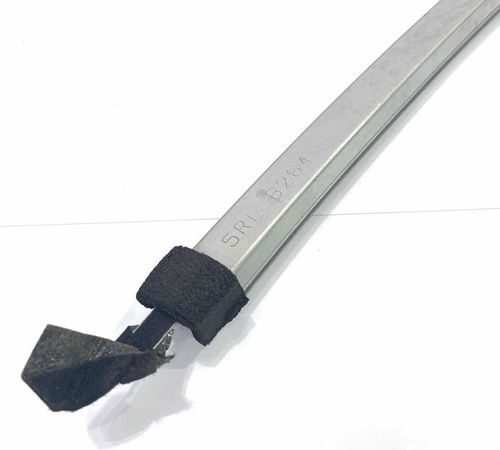Canaleta Vidro Porta Dianteira Esquerda Nissan Kicks 2016/19