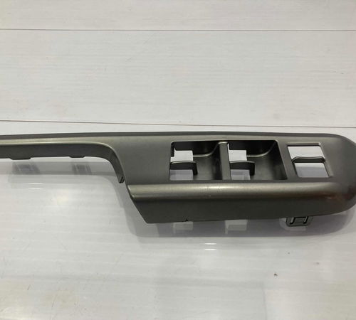 Acabamento Botão Vidro Dianteiro Direito Honda New City 2019