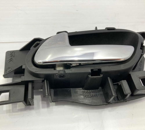 Puxador/interno Lado Esquerdo Citroën C3 2016