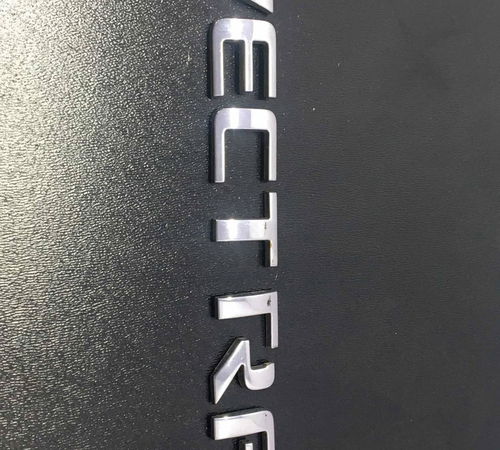 Emblema Vectra Capô Traseiro Chevrolet Vectra 2006/2008
