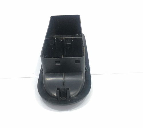 Moldura Botão Vidro Dianteiro Esquerdo Renault Sandero 2013