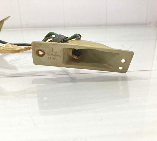 Chicote Luz Placa C/detalhe Toyota Hilux Sw4 1997