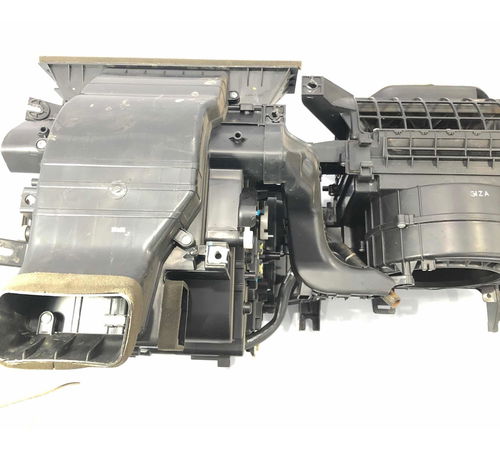 Caixa Ventilação Interna Hyundai Santa Fe 2010/11 Pp-t20