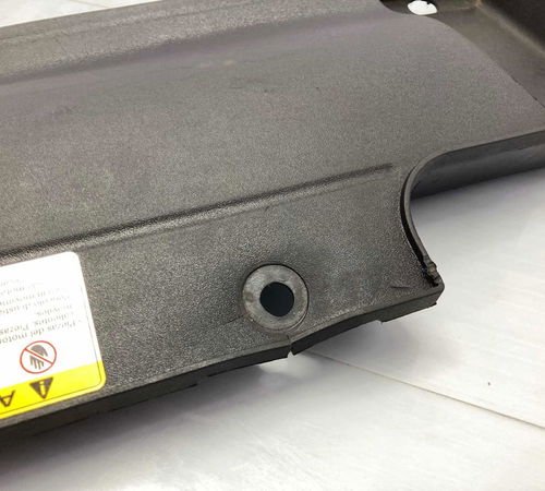 Defletor Superior Radiador Audi A4 2011 C/detalhe