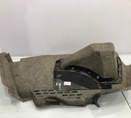 Forro Porta Malas Lado Direito Audi A4 2011 C/detalhe