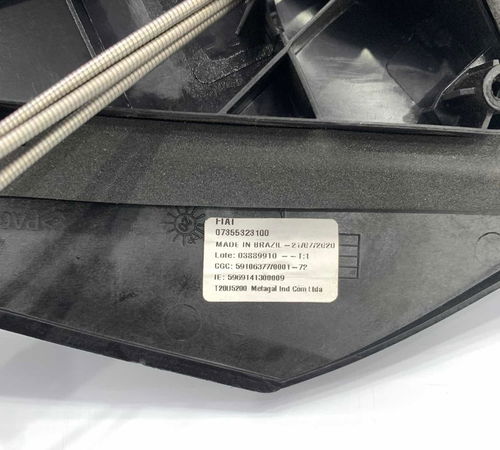 Retrovisor Direito Manual Fiat Grand Siena 2015