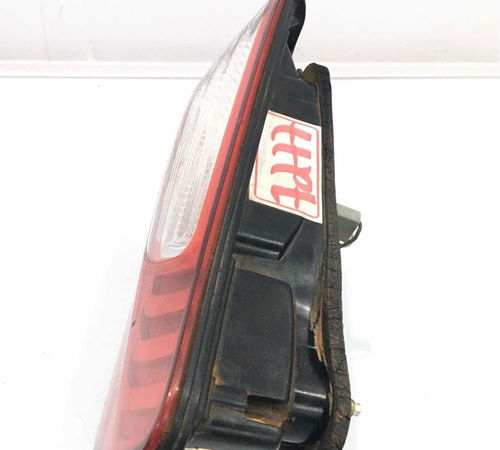 Lanterna Capô Traseira Esquerda Fiat Grand Siena 2014/2015