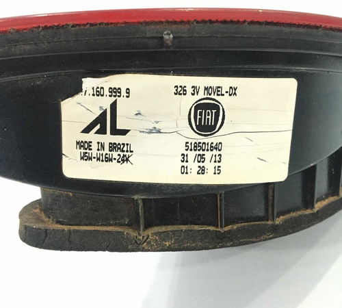 Lanterna Capô Traseira Direita Fiat Gran Siena 2014/2015