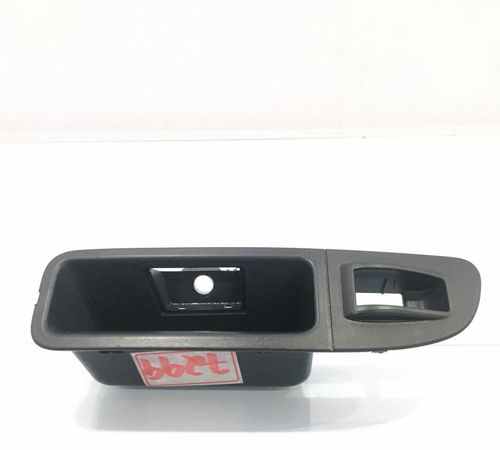 Moldura Botão Vidro Esquerdo Fiat Gram Siena 2014