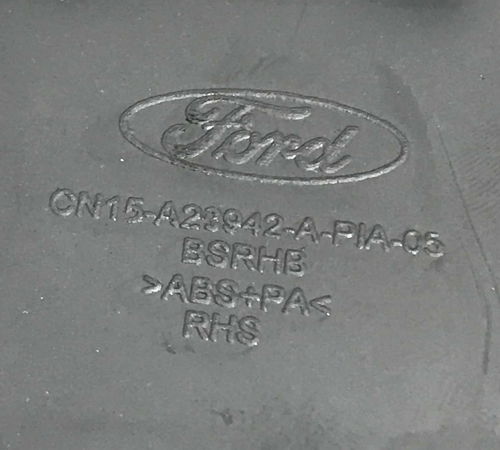 Moldura Botão Vidro Dianteiro Direito Ford Ecosport 2016