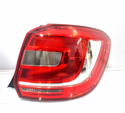 Lanterna Direita Renault Sandero 2016