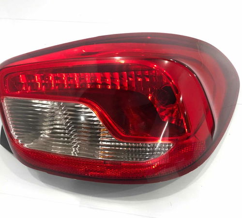 Lanterna Direita Renault Kwid 2020