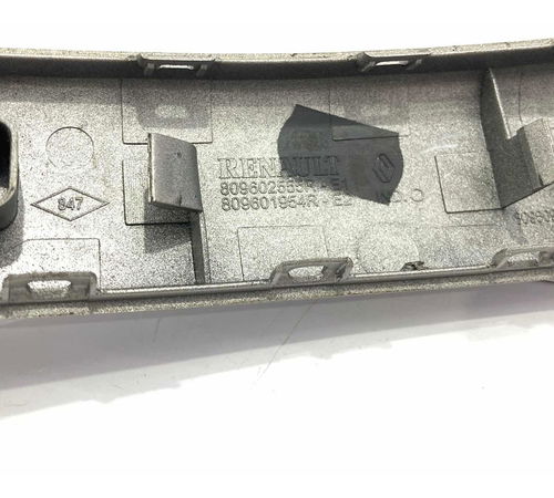 Moldura Puxador Porta Dianteira Direita Sandero 2015