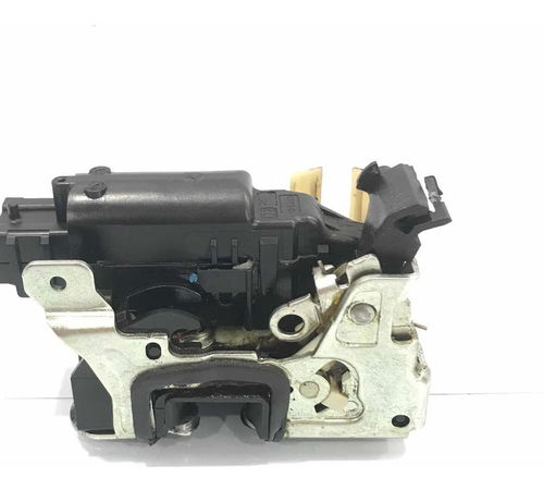 Fechadura Porta Dianteira Direita Renault Oroch 2018