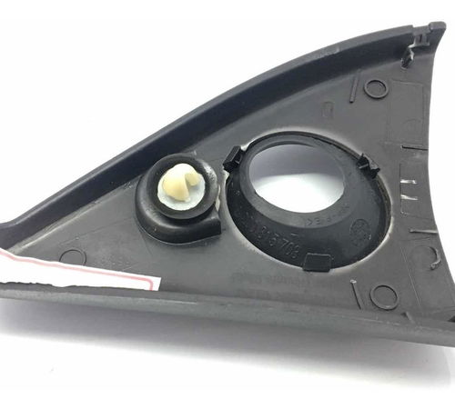 Moldura Acabamento Retrovisor Direito Renault Sandero 2015