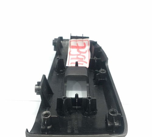 Moldura Botão Vidro Traseiro Direito Honda City 2014