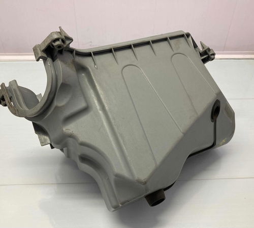 Suporte Caixa Fusível Tsfi 2.0 Audi A4 2010