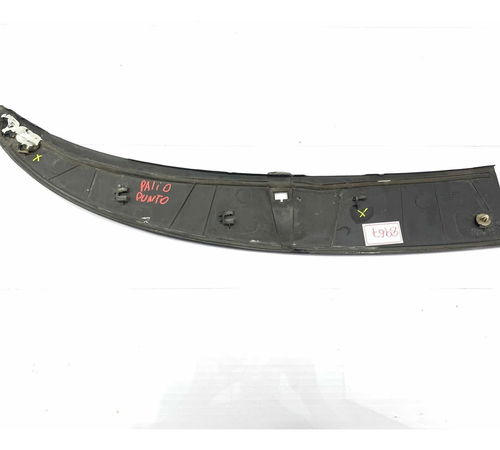 Churrascaria Lado Esquerdo Fiat Punto 2010 Com Detalhes