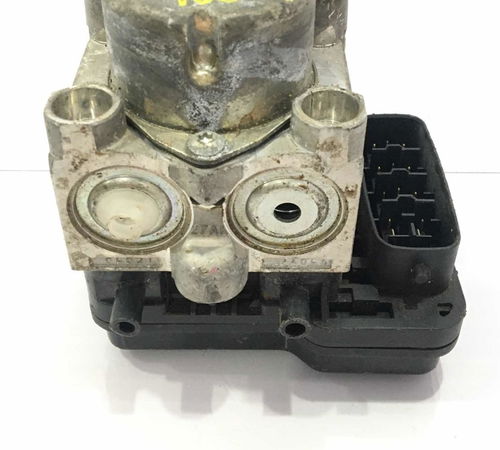 Módulo Abs Mitsubishi Pajero 2010