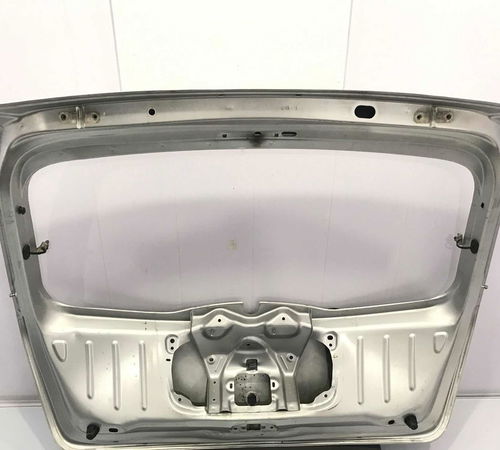 Capô Tampa Traseira Renault Sandero 2007/2014 Com Detalhes