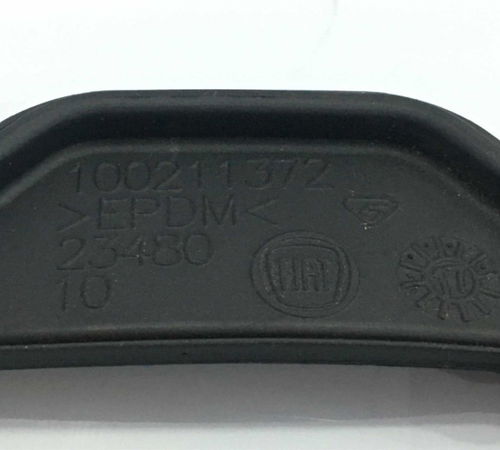 Acabamento Limitador Porta Traseira Direita Fiat Fiorino 17