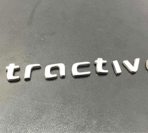 Emblema Attractive C/detalhe Fiat Palio 2013