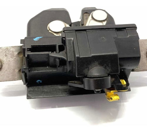 Fechadura Capô Traseiro Fiat Palio 2013
