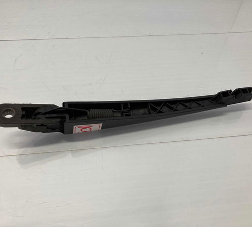 Braço Capô Traseiro Nissan Tiida 2010