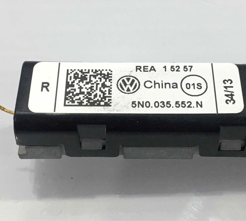 Antena Amplificador Lado Direito Volkswagen Tiguan 2016