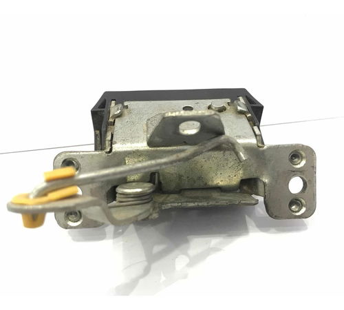 Fechadura Capô Traseiro Chevrolet Corsa Hatch 2004