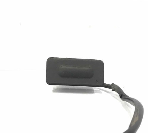 Botão Sensor Abertura Capô Traseiro C/detalhe Gm Spin 2019