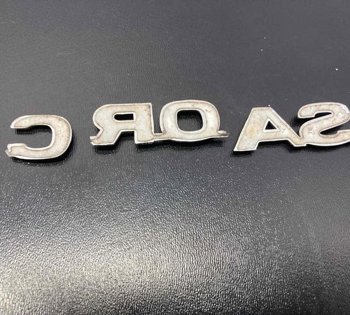 Emblema Corsa Capô Traseiro Gm Corsa Wagon 1999