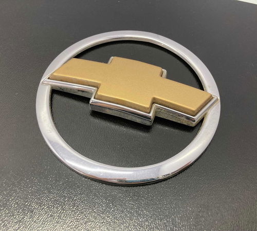Emblema Chevrolet Capô Traseiro Gm Prisma 2010