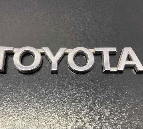 Emblema Toyota Capô Traseiro Toyota Eti...