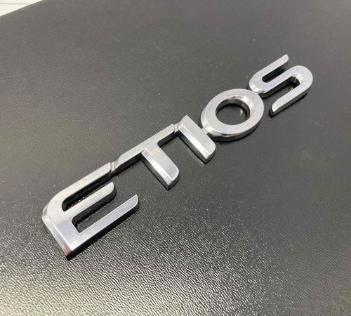 Emblema Etios Capô Traseiro Toyota Etios 2013/2021