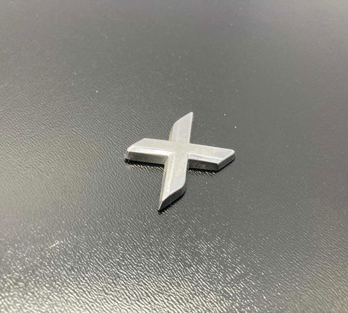 Emblema X Capô Traseiro Toyota Etios 2013-2021
