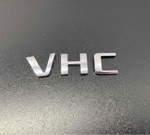 Emblema Vhc Capô Traseiro Gm Corsa Hatch 2004