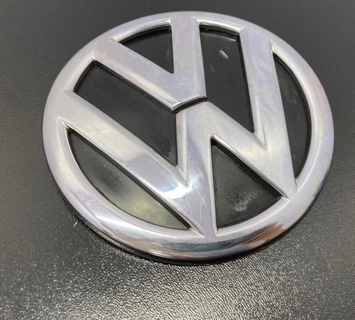Emblema Volkswagen Capô Traseiro Volkswagen Fox 2013