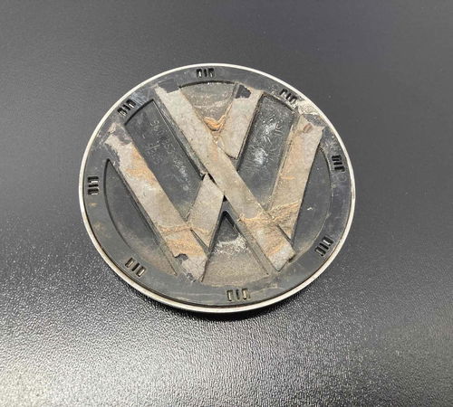 Emblema W Capô Traseiro Volkswagen G5/g6 2010