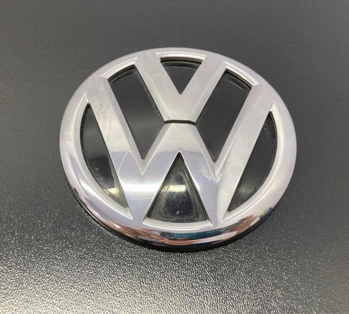Emblema W Capô Traseiro Volkswagen G5/g6 2010