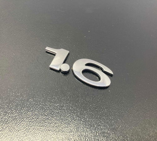 Emblema 1.6 Capô Traseiro Ford New Fiesta 2013