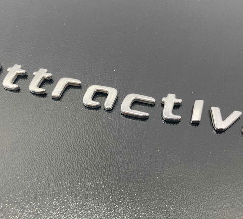 Emblema Attractive Capô Traseiro Fiat  Grand Siena 2013