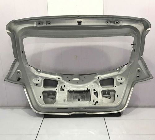 Capô Tampa Traseira Chevrolet Onix 2013/2018 Com Furo Miolo