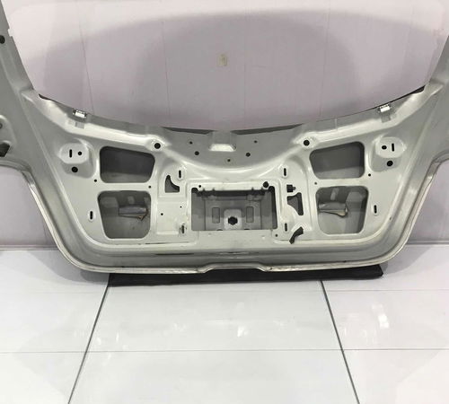 Capô Tampa Traseira Chevrolet Onix 2013/2018 Com Furo Miolo