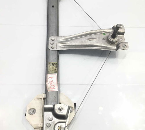 Máquina Vidro Manual Porta Traseira D. Renault Sandero 2015