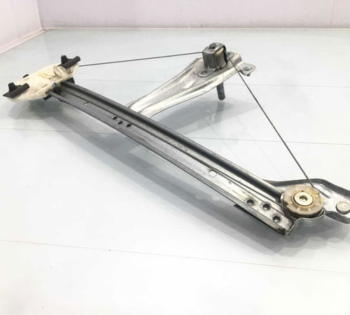 Máquina Vidro Manual Porta Traseira D. Renault Sandero 2015