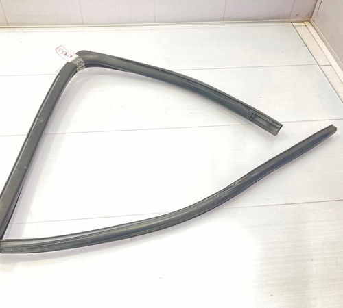 Borracha Canaleta Porta Trs. Esq. Renault Clio Hatch 2014/15
