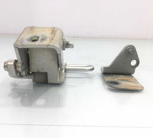 Dobradiça Limitador Porta Traseira Esq Volkswagen Polo 2013