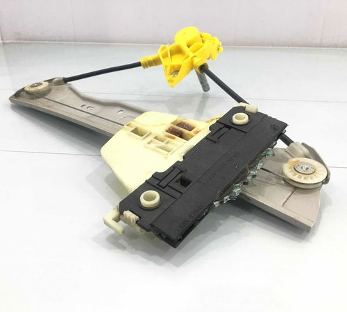 Máquina Vidro Manual Porta T. E Volkswagen G5/g6/g7/g8 09/20
